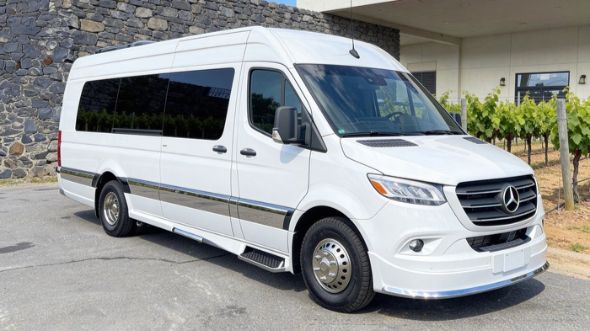 murfreesboro wine tour sprinter van rental